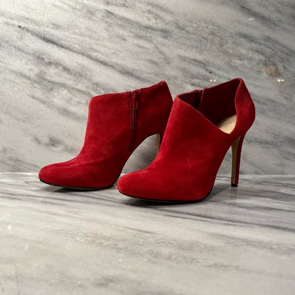 SOLE SOCIETY Womens Helena Red
Suede Stiletto Ankle Zip Booties Shoes / 8M/38 - Picture 9 of 10